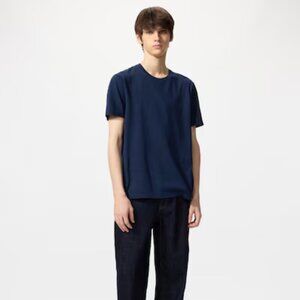 Uniqlo Unisex Navy 100% Supima Cotton Tee Athletic Short Sleeve T-shirt | Size L